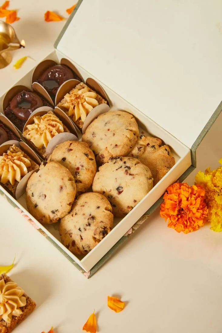 Twelve Lamps — Les Amis Diwali hamper